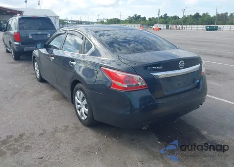2013 Nissan Altima 2.5 from USA, damaged, VIN 1N4AL3AP3DN538649